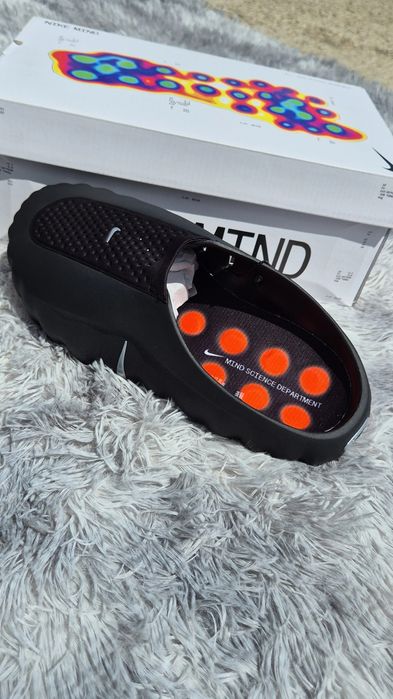 Nike Mind 001 Black Chrome 44