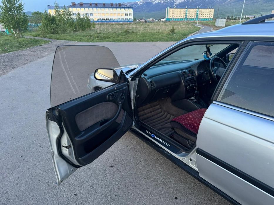 Subaru Legacy 1996