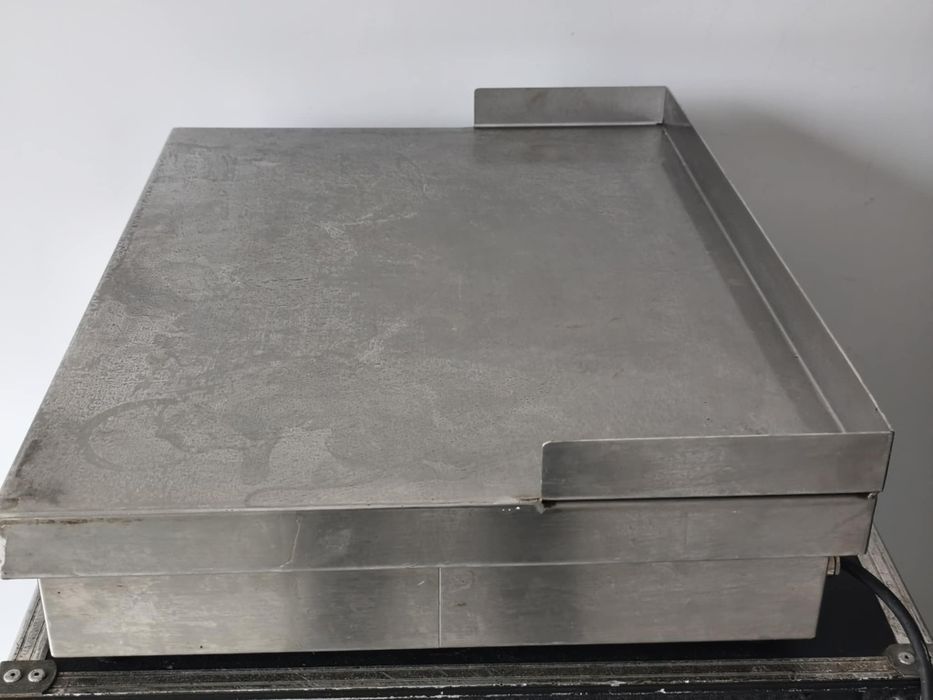 Професионален уред