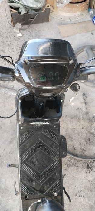 Электро скутер ск8