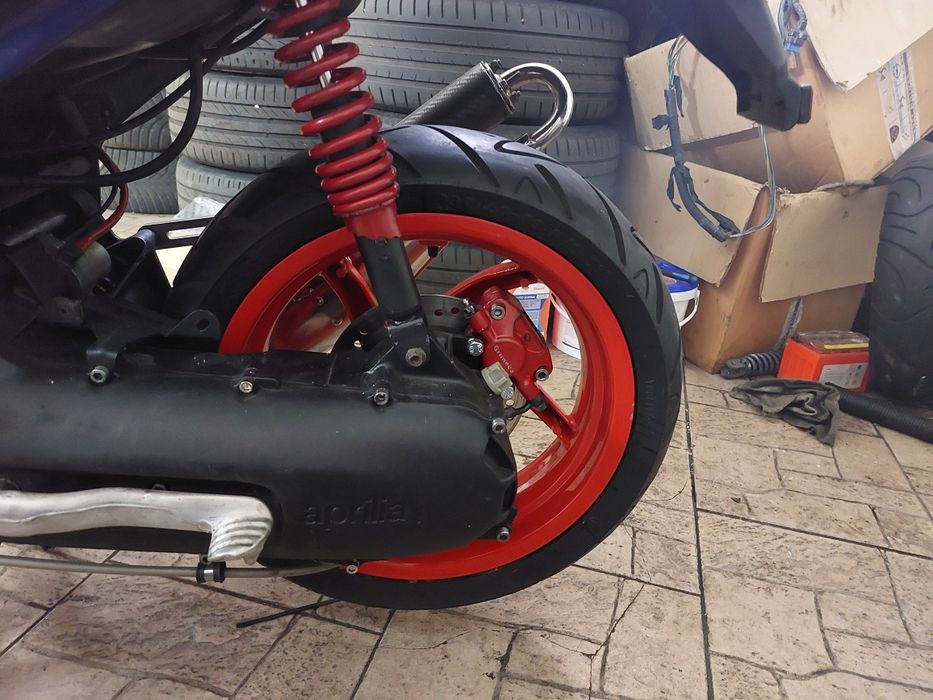 Vând Aprilia Sr1 50cc
