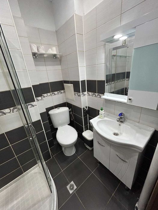 Дава се под наем Двустаен апартамент в София, Лозенец - 72 кв.м за 750 € - Снимка #7