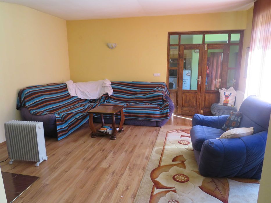 Къща със спокойна локажия и гледка към Рила, село Шипочане/реф№1000402