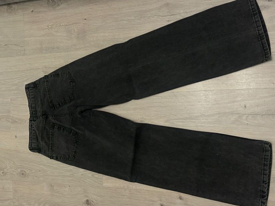 Продам новые джинсы