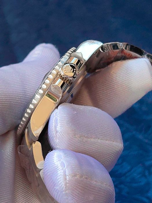 Rolex Starbucks, 3235 с 2 секунди отклонение