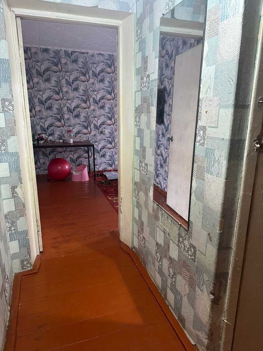 Продам 2-х комн. ул. Камзина, 23