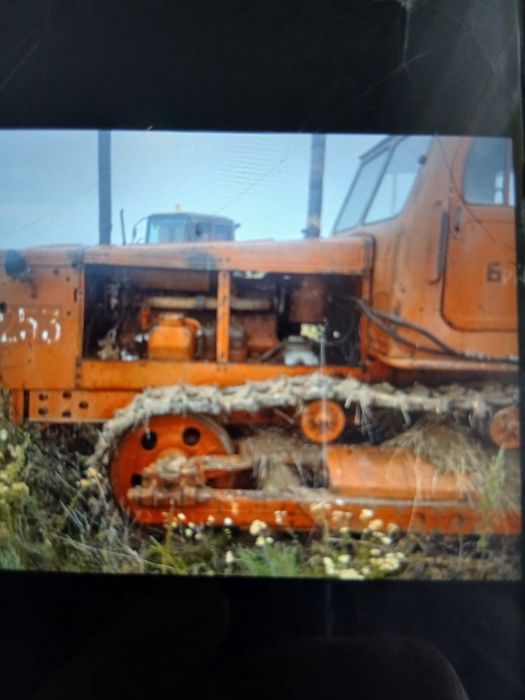 Продам трактор в рабочем состояний