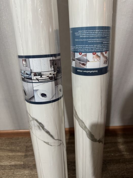 Продою самоклейющие обой