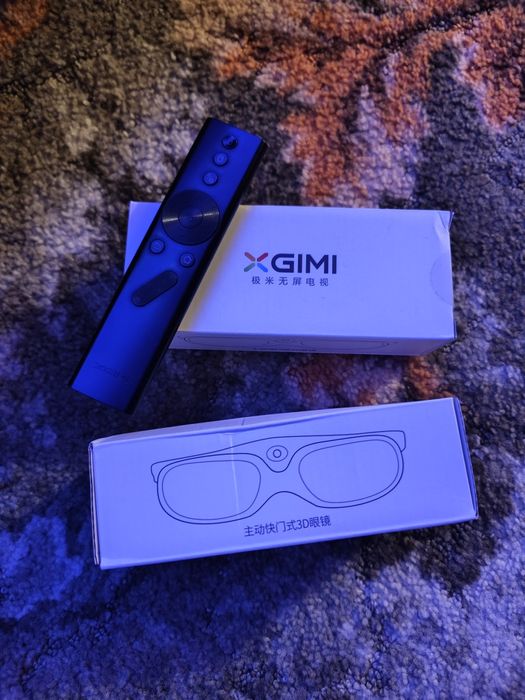 Videoproiector Xgimi H2 + 2 perechi ochelari 3D activi