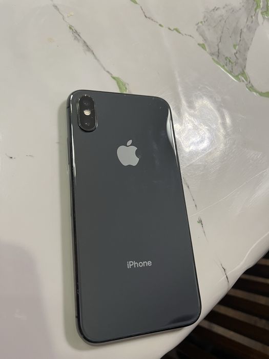 Продается «Айфон Х» срочно