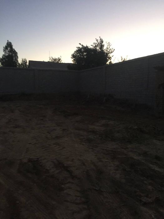 Yer sotiladi 8 sotix boz suvda