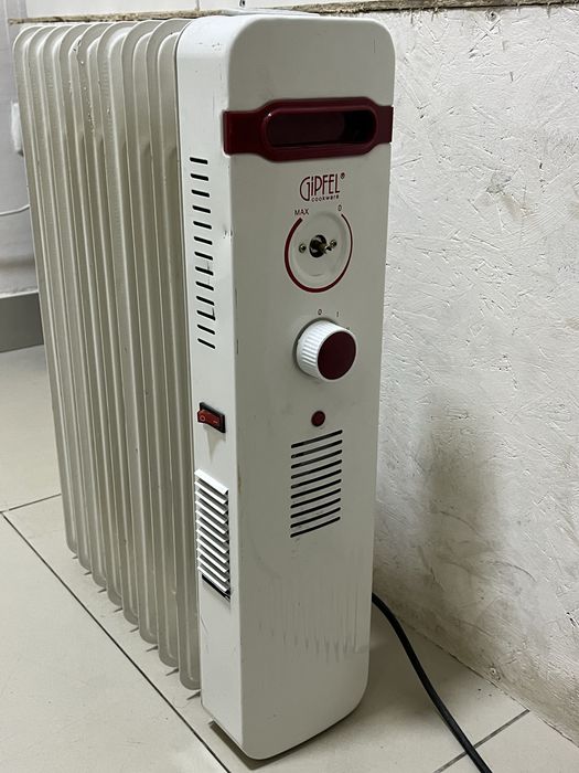 Масляный радиатор GiPFEL 11