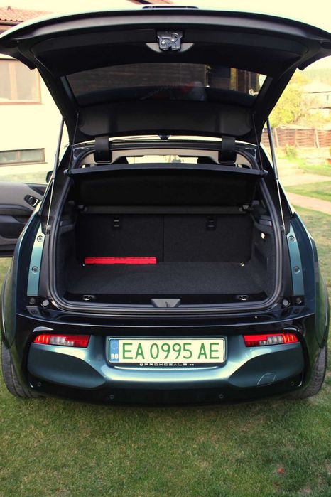 BMW i3S WBY8P610807L37568