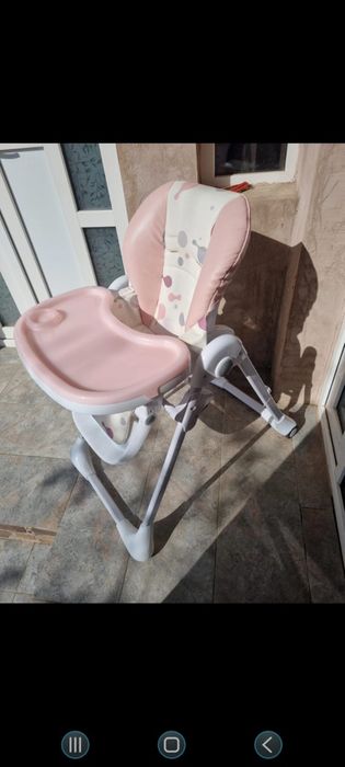 Scaun de masa bebelusi