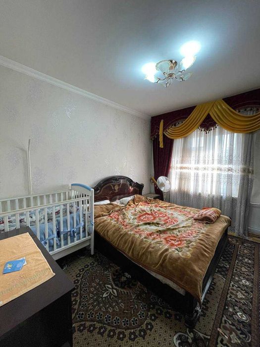 Юнусабад 8й квартал 4 комнатная 90 кв.м