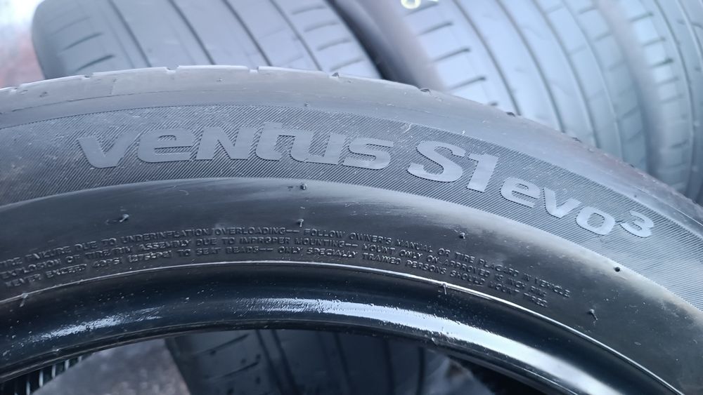 245/45/19 и 275/40/19 Hankook Дог 4824