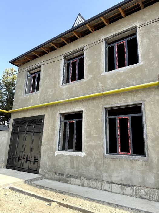 Giafizika hududida 3 sutik uchaska sotiladi