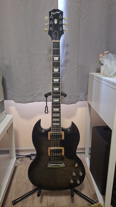 Epiphone SG Modern Figured Black Fade модифицирана електрическа китара