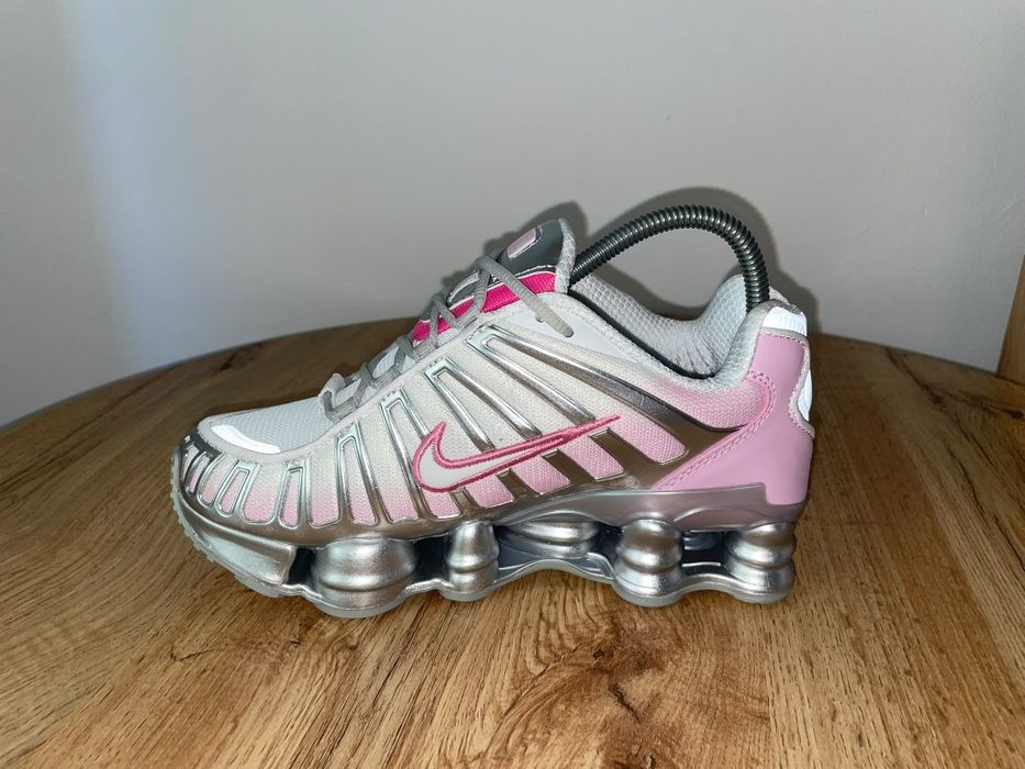 Incaltaminte NIKE Shox nr 37,5
