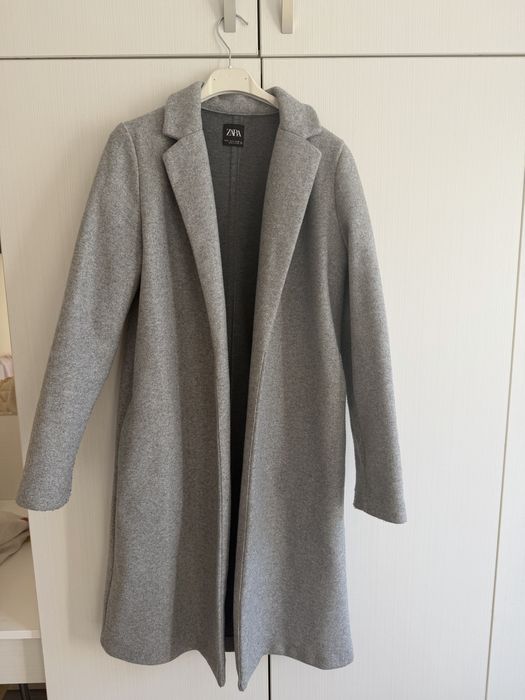 Сиво Палто zara