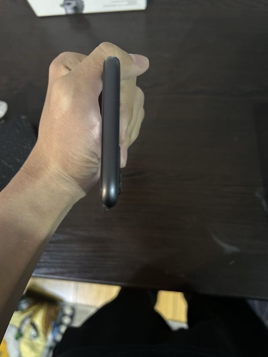Iphone 11  64 gb