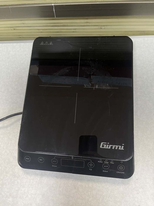 Индукционен котлон Girmi