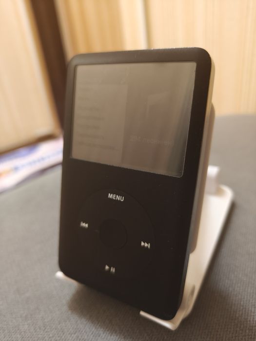 Продам IPod classic 7 поколения