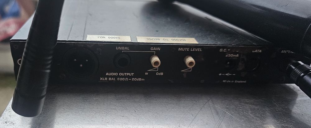 Безжичен микрофон Trantec s4000