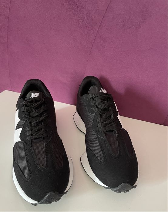 New  balance  327