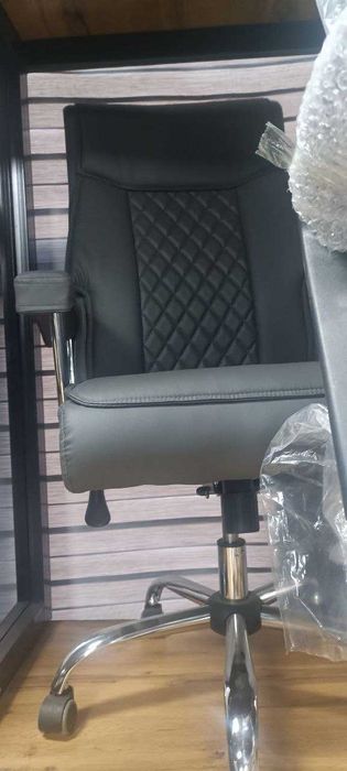 Кресло для офиса и дома   -BORN серый