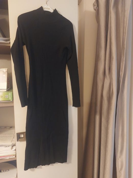 Vând rochii toamnă- iarna