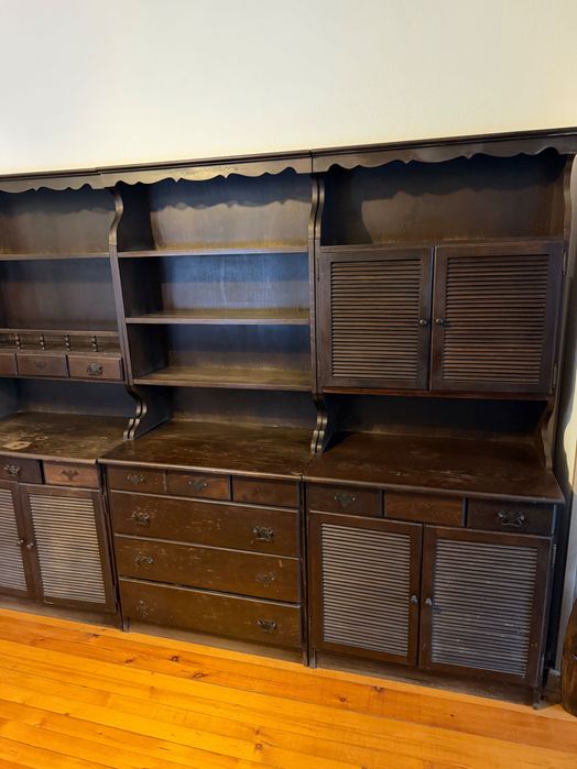 Старинна секция ! Използвана !