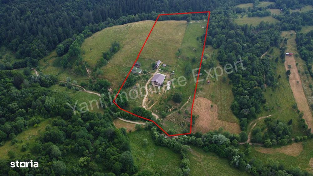 Fermă de animale + teren de vânzare în comuna Bughea de Jos, Argeș.