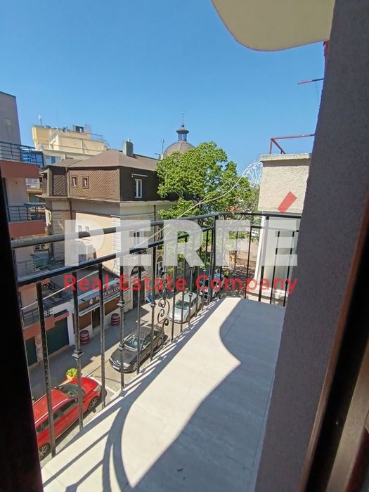 Продава се Многостаен апартамент в Поморие - 118 кв.м за 1500 €/кв.м - Снимка #1