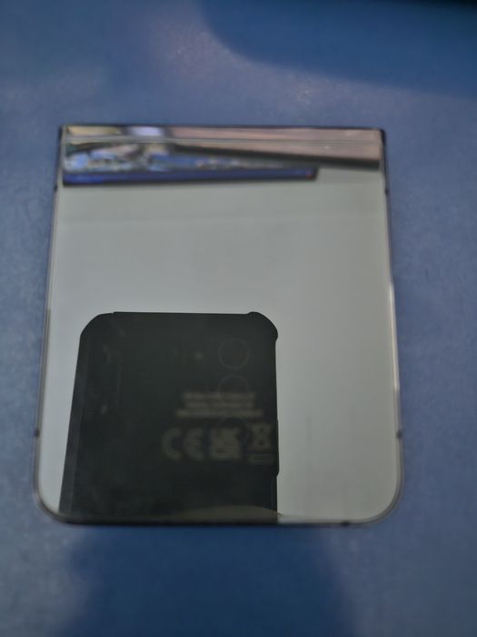 Samsung flip 5 256 gb