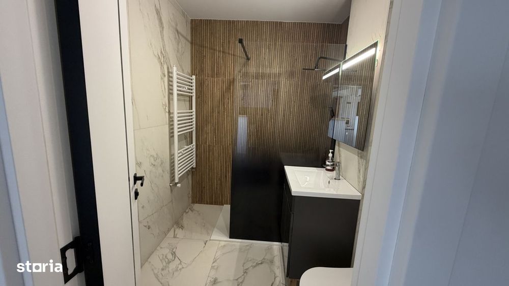 Apartament 2 camere, complet renovat |Lift | Priveliste panoramica | C