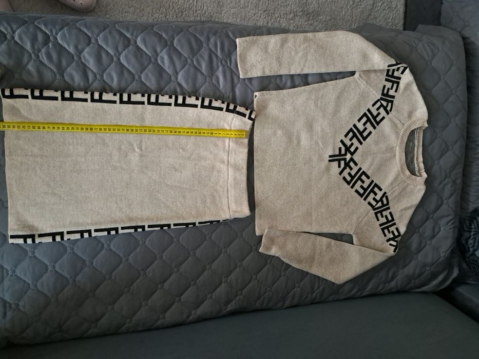 Дамски дрехи-блузи, пола, елек