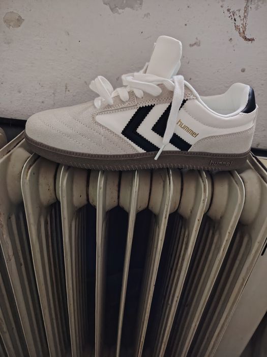 Hummel 41 sala teren