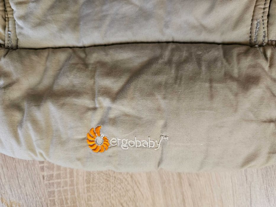 Ergobaby Omni 369