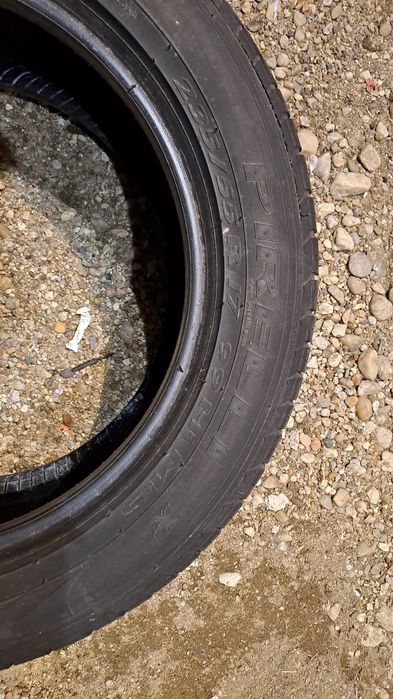 Cauciucuri pirelli 235/55/R17 si firestone 205/55/R16