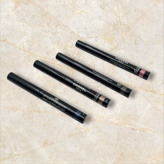 Chanel Stylo Ombre Et Contour