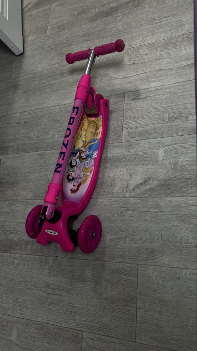 Продам детский самокат