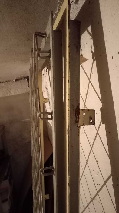 Grilaj metalic, USA si TOC