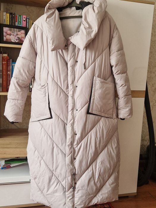 Пуховик зимний  женский