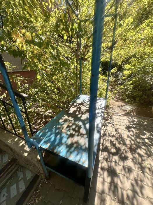 Прилавок металлический,железный
