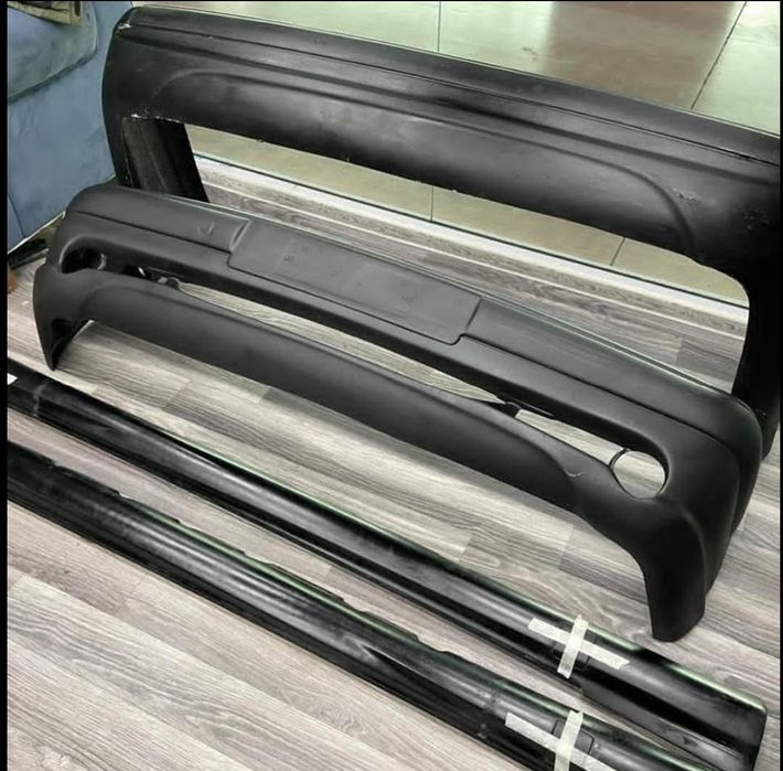 Мерседес 210 бампера продаётся