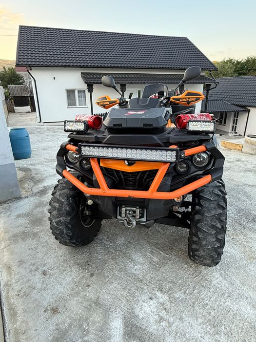 Can-Am Outlander 1000
