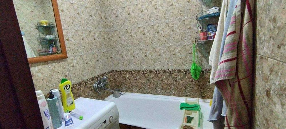 Продаю квартиру.Юнусабад 11 2\7\9 общий коридор ипотеки нет