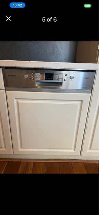 Плътна ъглова кухня от МДФ с електроуреди