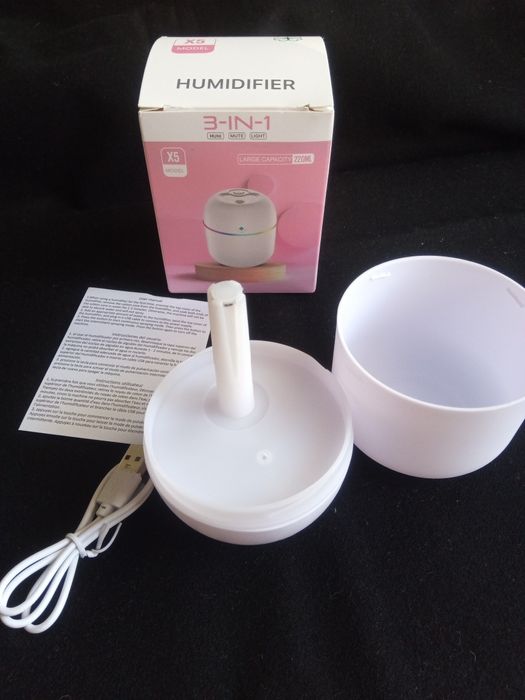 Светещ овлажнител